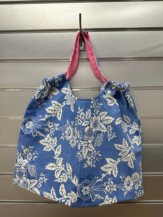 Blue lined Shopping bag with pink-blue strap